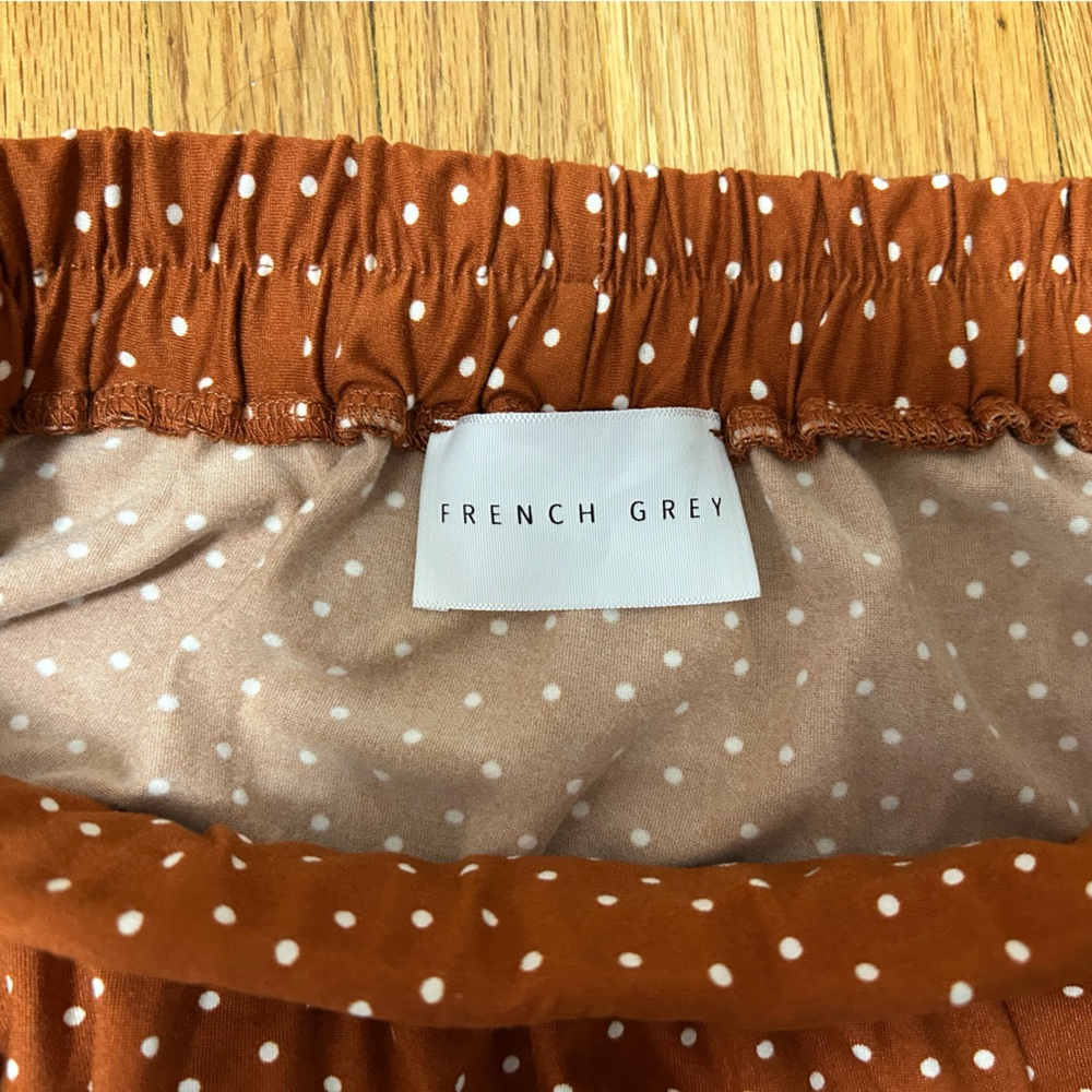 French Grey Rust and White Polka Dot Skirt - Picture 4 of 5